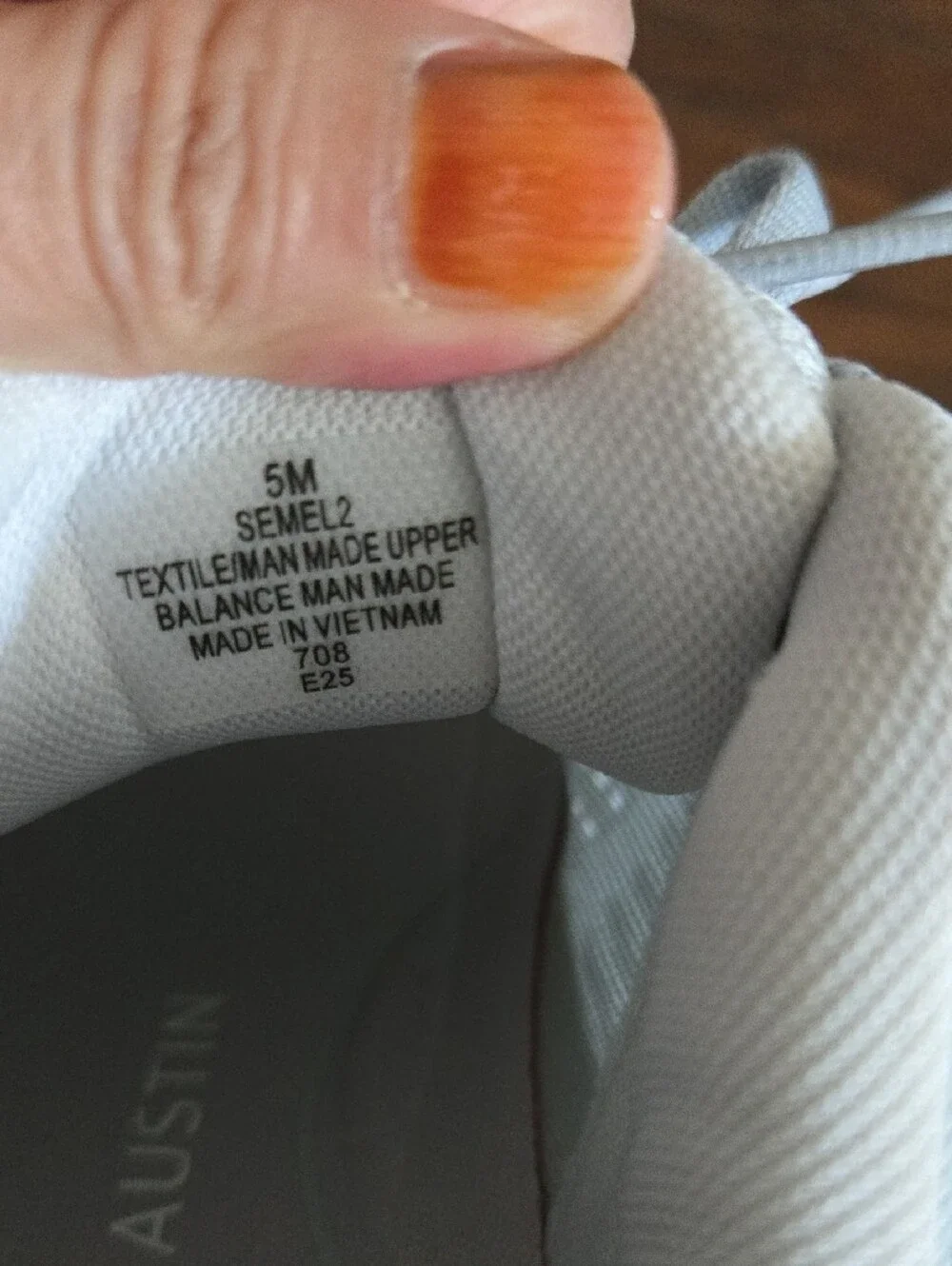 Easy Spirit Light Gray Women's Athletic Sneakers 5